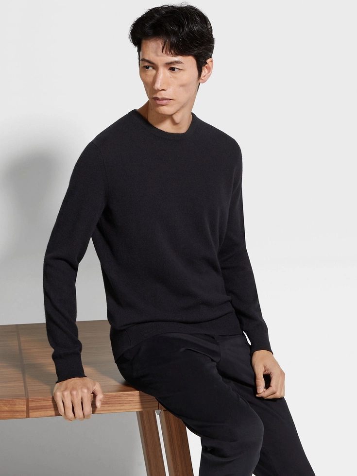 Black Oasi Cashmere Crewneck Black Oasi Cashmere Crewneck