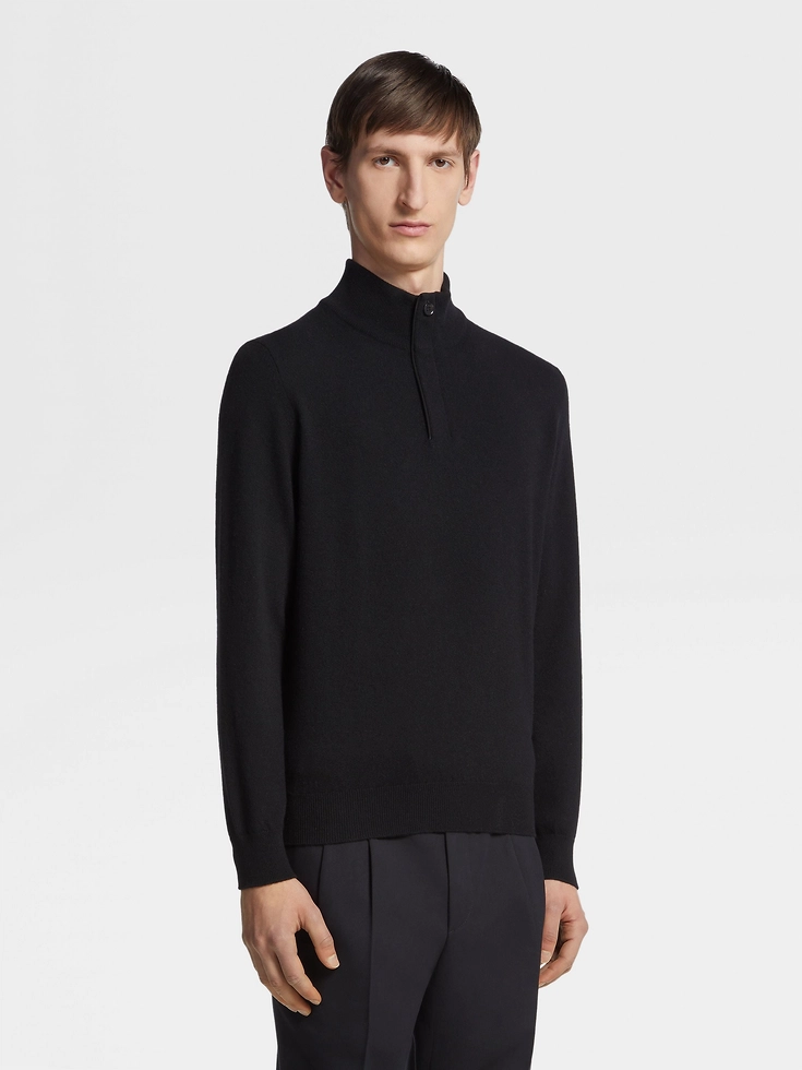 Black Oasi Cashmere Zip Mock Neck Sweater