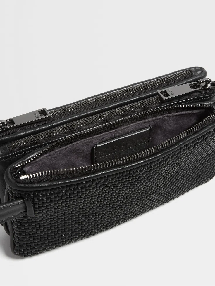 Black PELLETESSUTA™ Leather Triple Zip Pouch Black PELLETESSUTA™ Leather Triple Zip Pouch