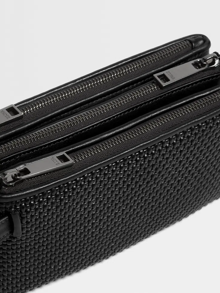 Black PELLETESSUTA™ Leather Triple Zip Pouch Black PELLETESSUTA™ Leather Triple Zip Pouch