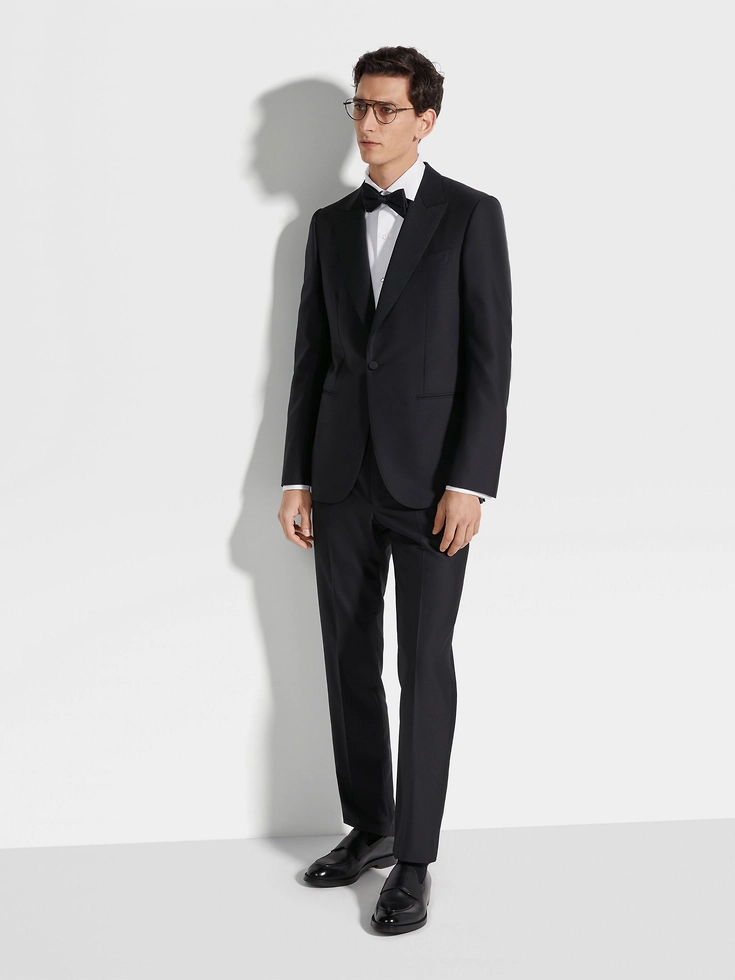 Black Trofeo™ 600 Wool and Silk Tuxedo