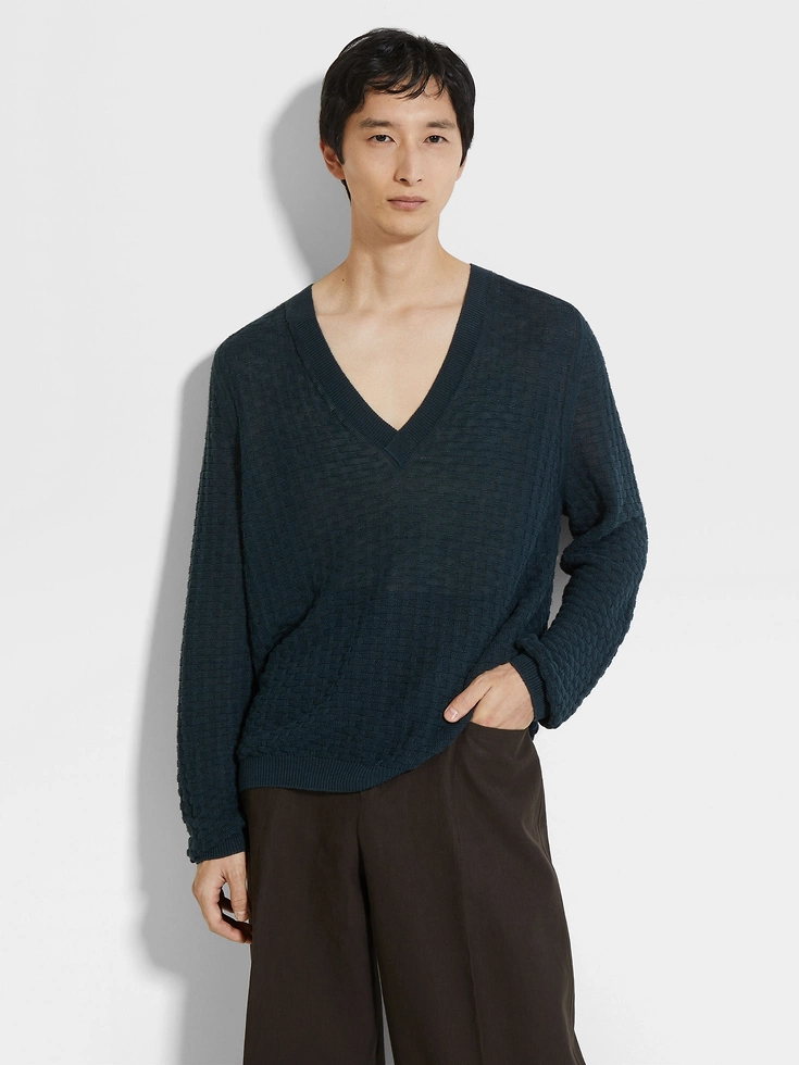 Dark Teal Blue Oasi Lino V-neck Dark Teal Blue Oasi Lino V-neck