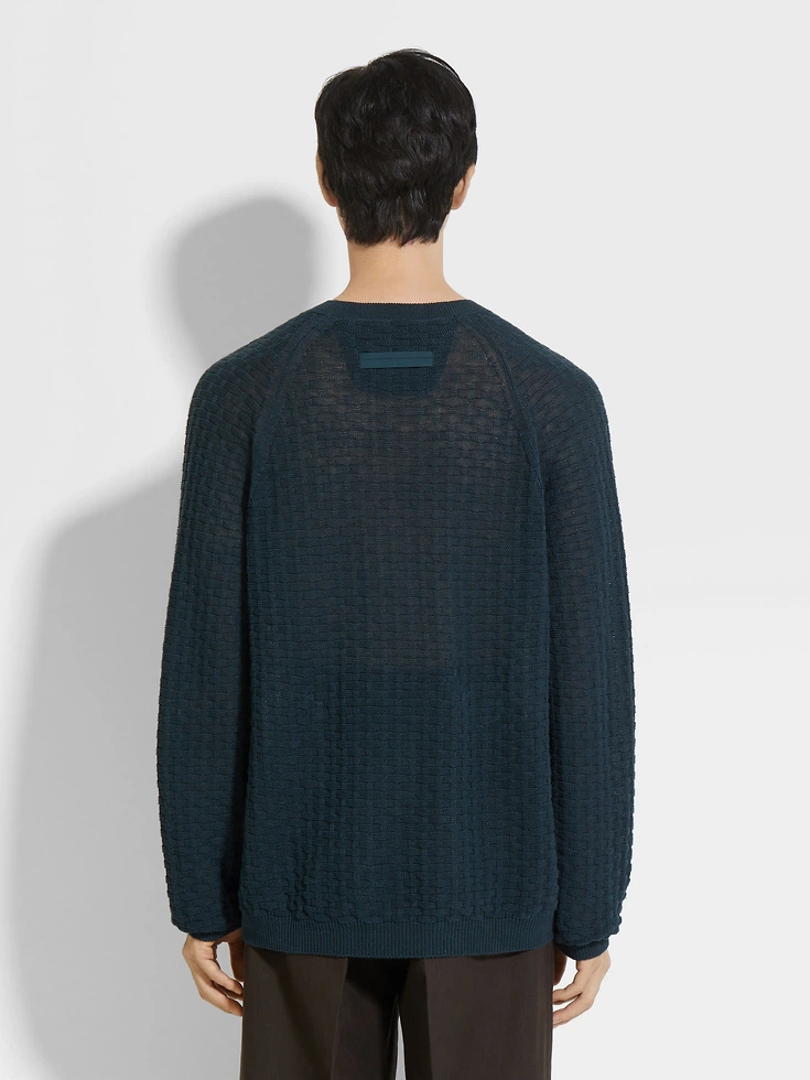 Dark Teal Blue Oasi Lino V-neck Dark Teal Blue Oasi Lino V-neck