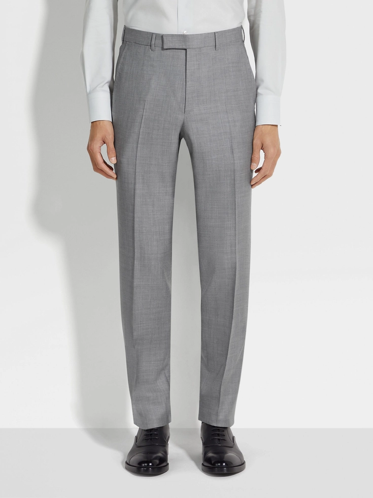 Light Grey Oasi Cashmere Suit Light Grey Oasi Cashmere Suit