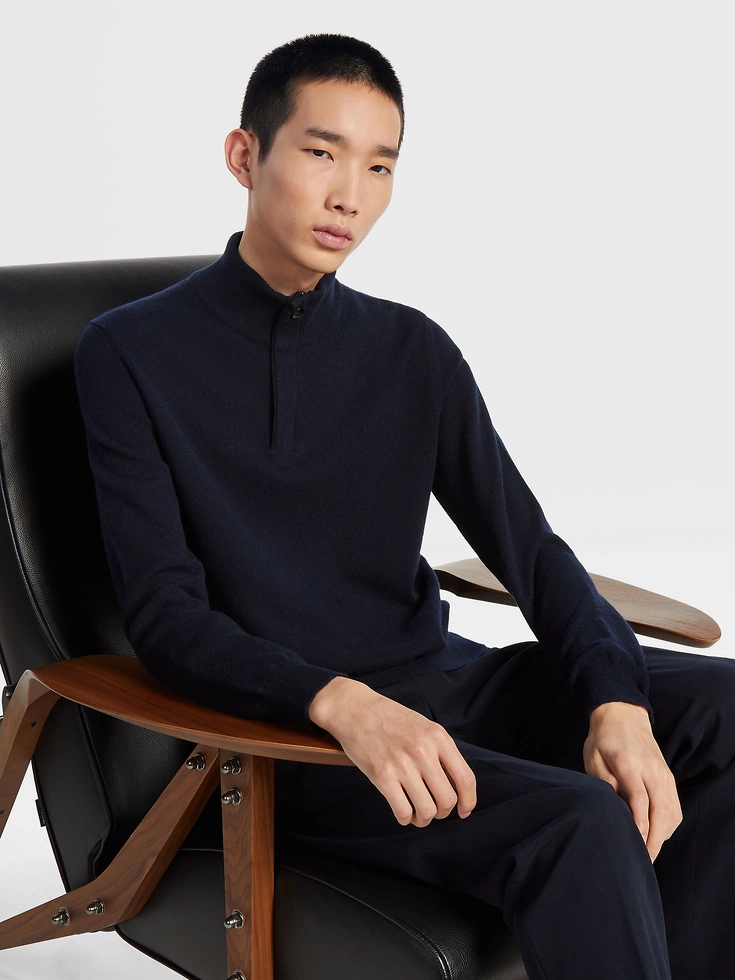 Navy Blue Mélange Oasi Cashmere Zip Mock Neck Sweater Navy Blue Mélange Oasi Cashmere Zip Mock Neck Sweater